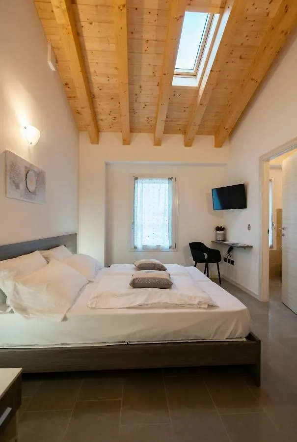 B&B Terrebianche Lavagno 0*,